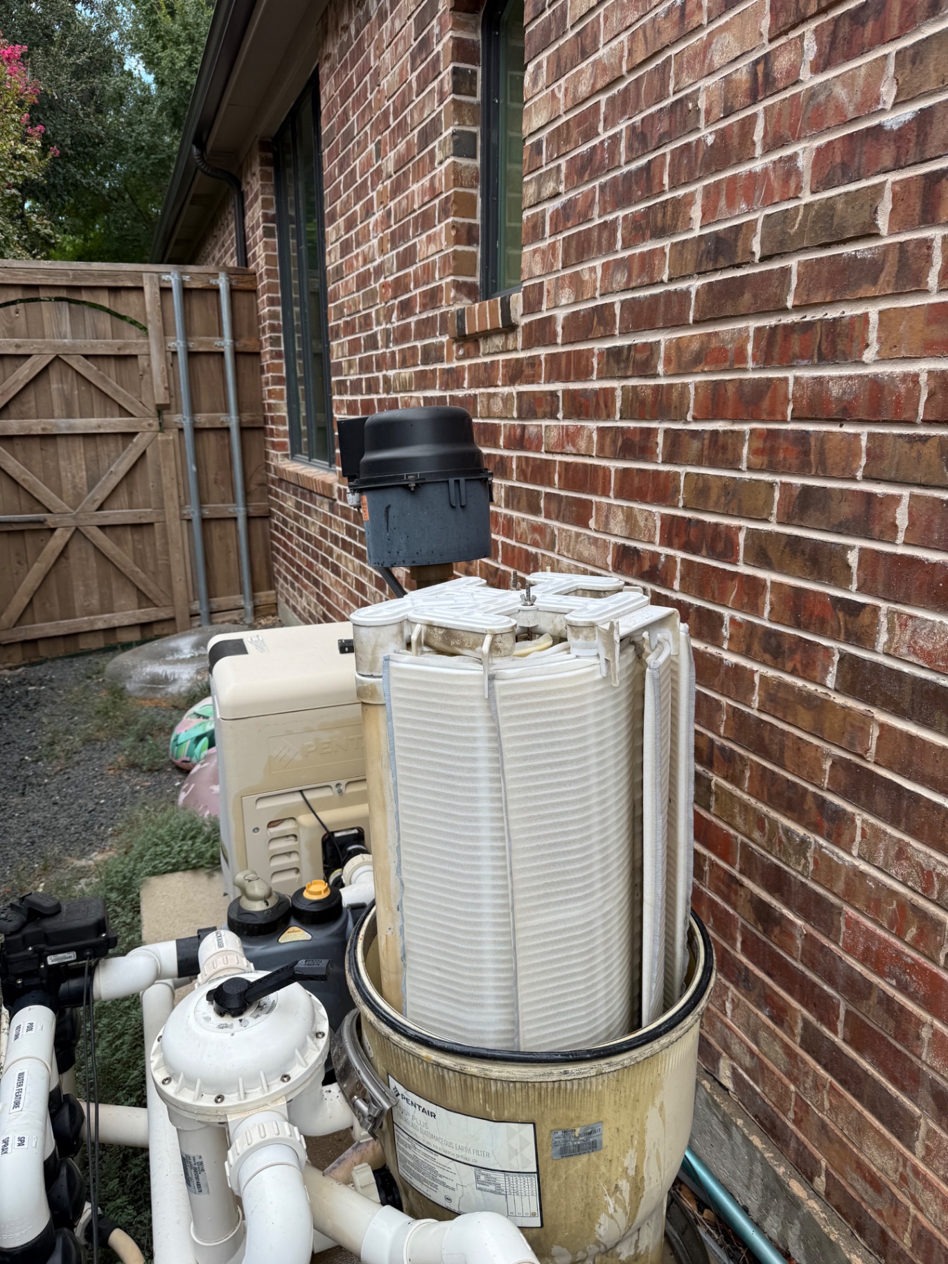 Clean pool filter after d.e. filter grid cleaning